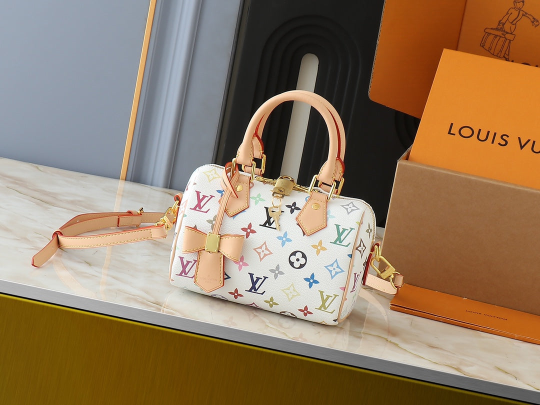 BL- Top quality 20 Handbag 20.5x13.5x12cm