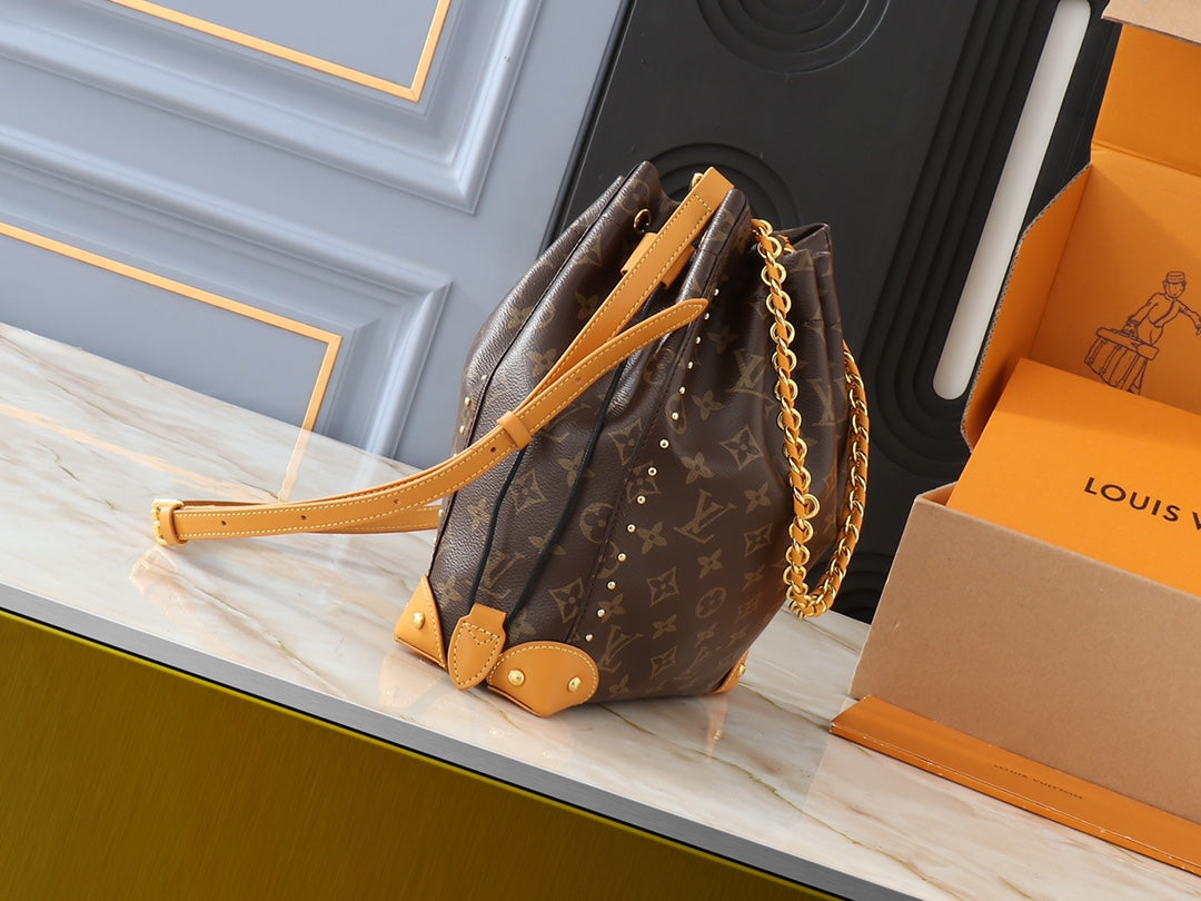 BL- Top quality Classic No Handbag Tote Bag 23x27x8cm