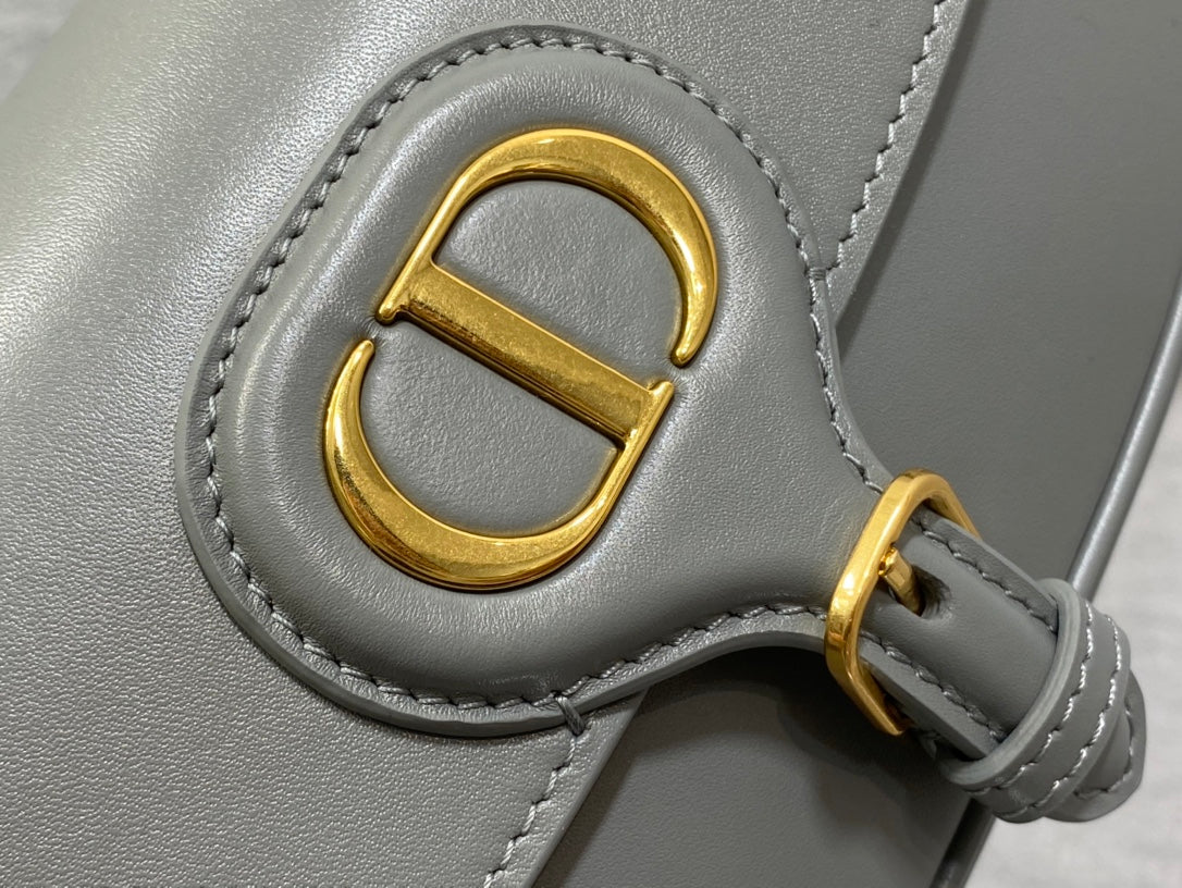 BD- East-West Bag Grey