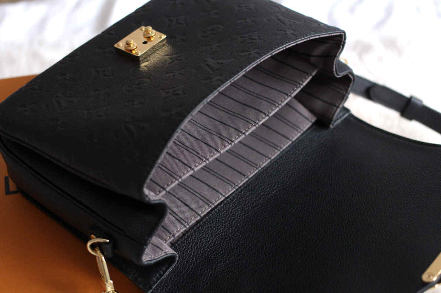 BL-Top quality Metis Bag