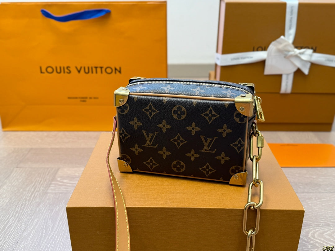 BL- Top quality Soft Trunk Box Bag Satchel 18x12cm