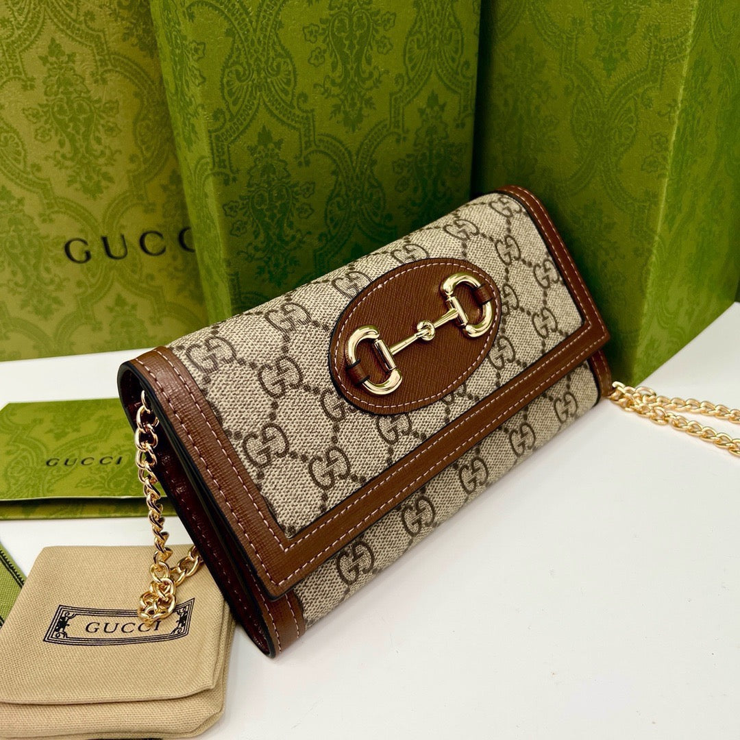 BG- Brown Saddle Buckle Handbag 19x10.5x3.5cm