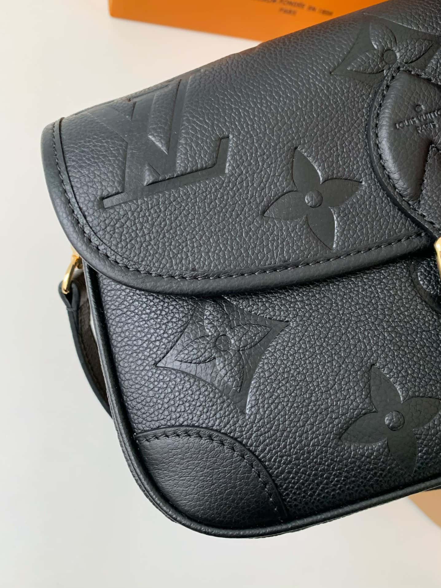 BL- Top quality Nl12563. Handbag
