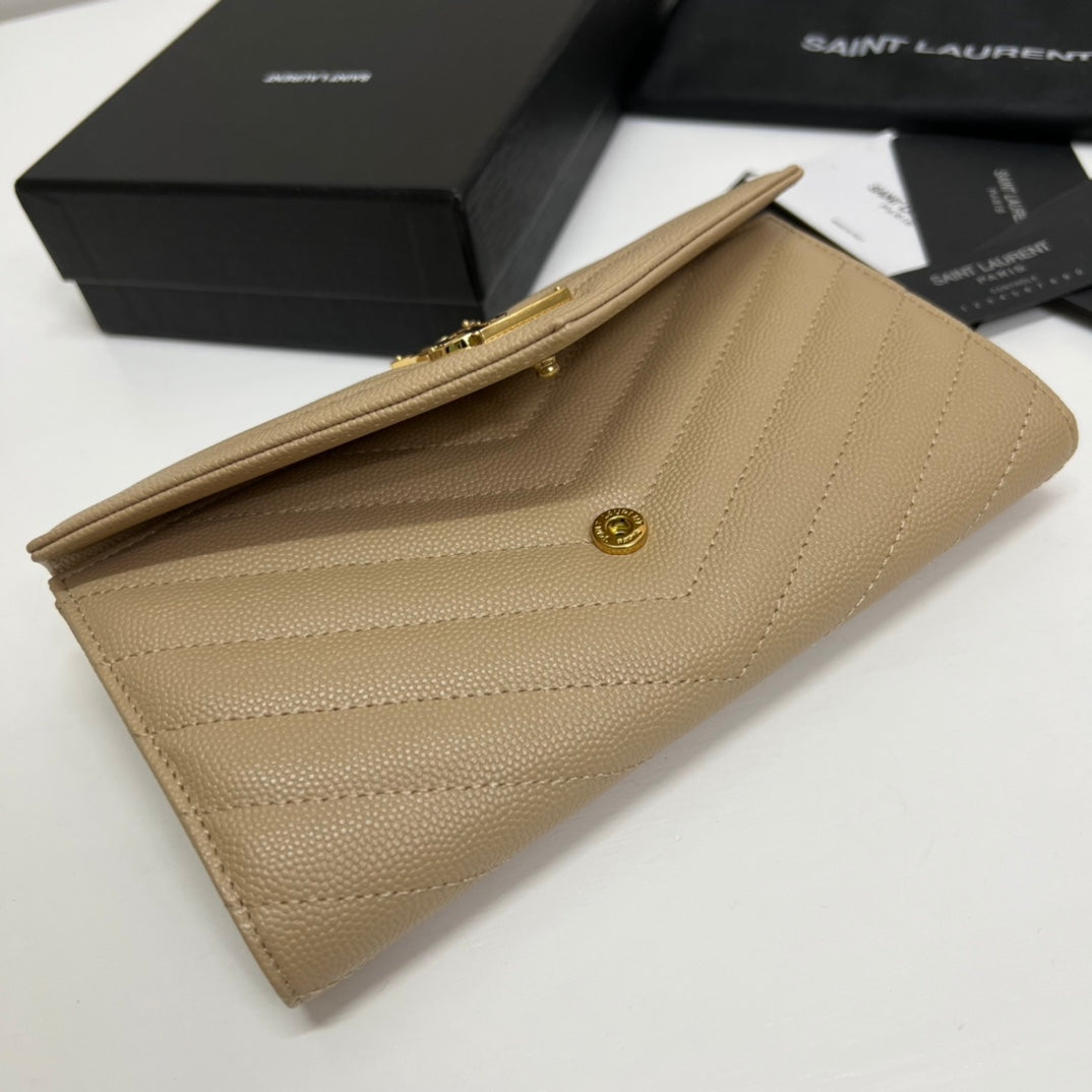BY- Long Wallet Beige Leather Gold Tone 10772  19cm