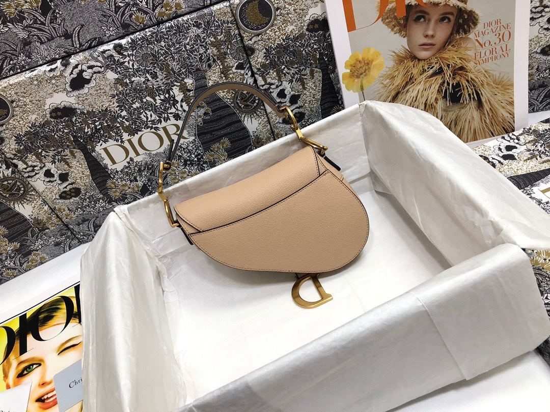 BD- Saddle Small Nude Color 21x18x5 cm