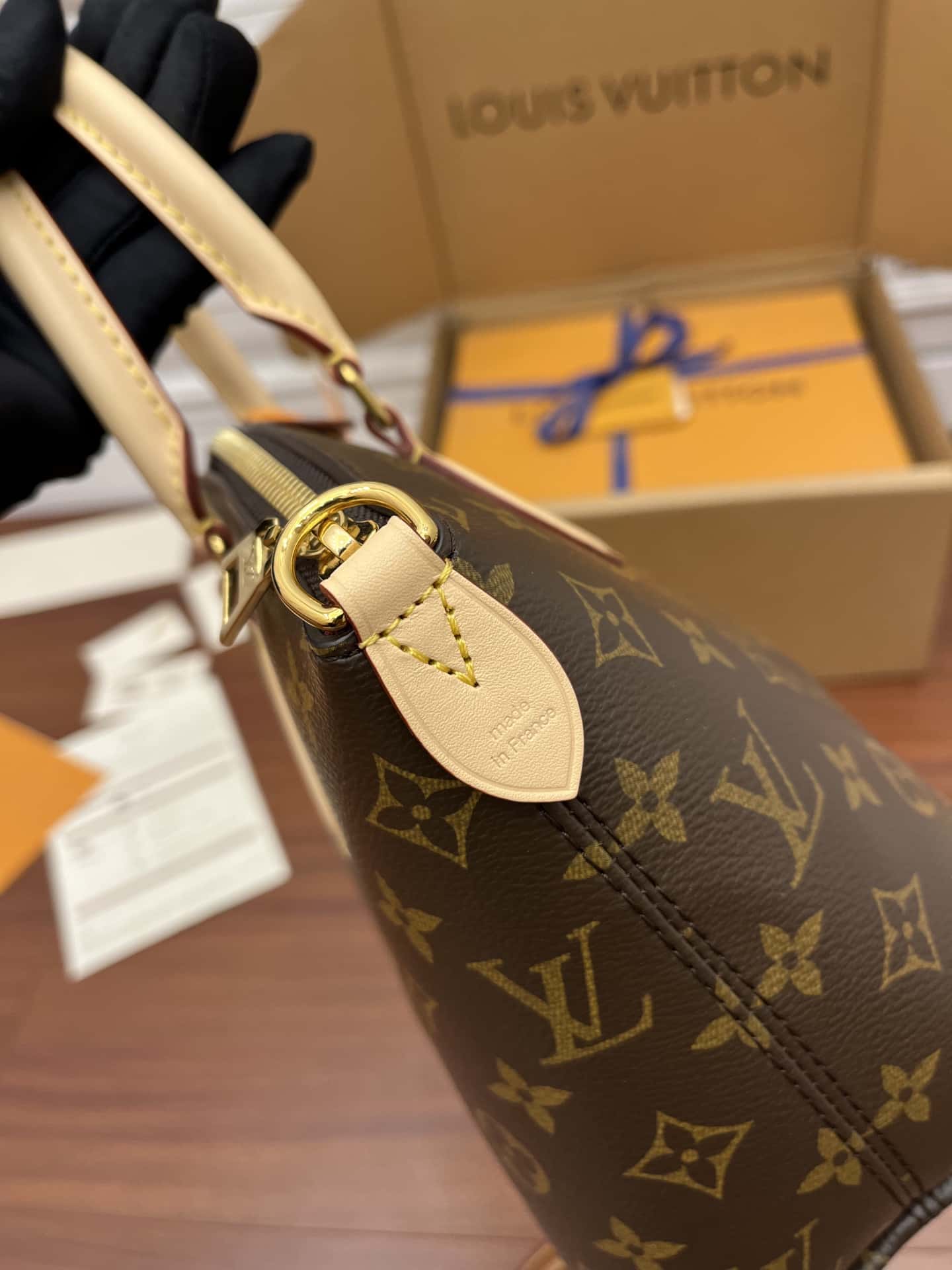 BL- Top quality Handbag