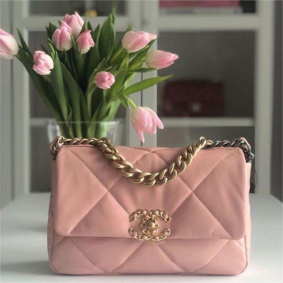 BC-19 large flap bag
