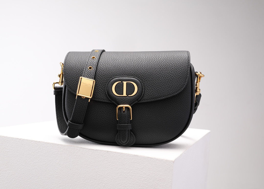 BD- Medium Bag Black M9319 size 22x6x17 cm