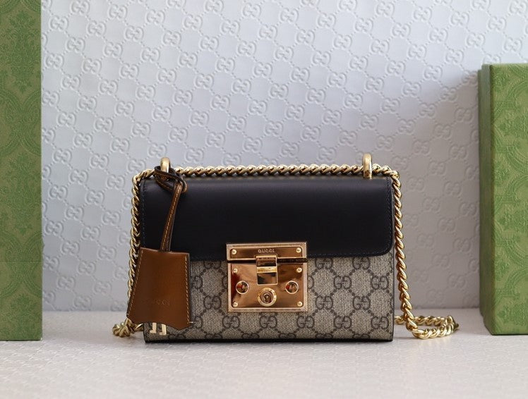 BG- 20 Leather Black 20 x 9 x 14cm