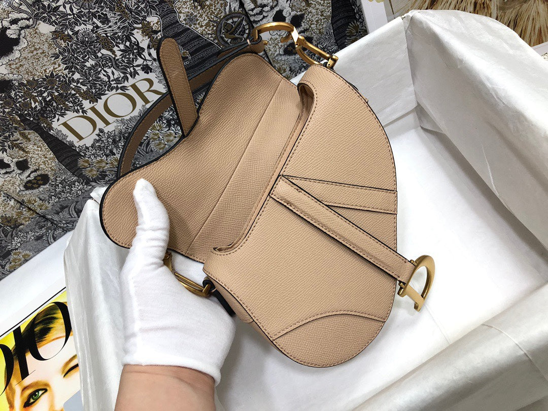 BD- Saddle Small Nude Color 21x18x5 cm
