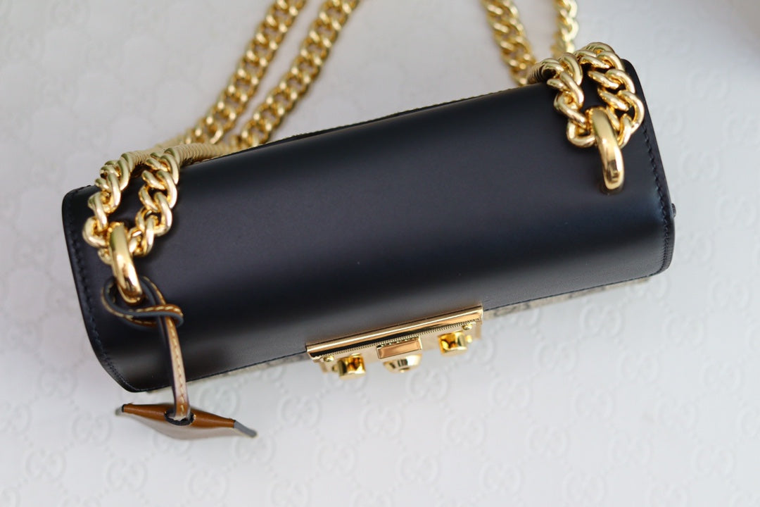 BG- 20 Leather Black 20 x 9 x 14cm