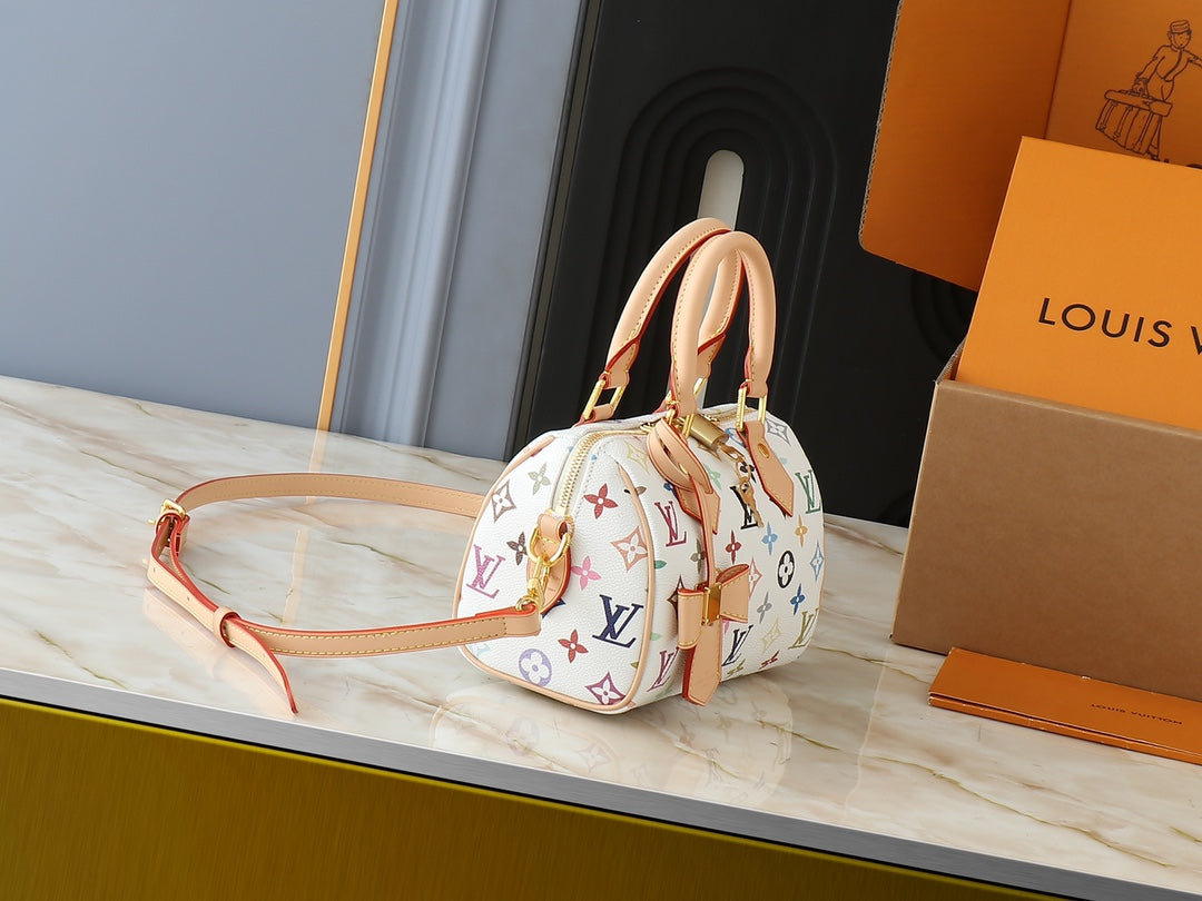 BL- Top quality 20 Handbag 20.5x13.5x12cm