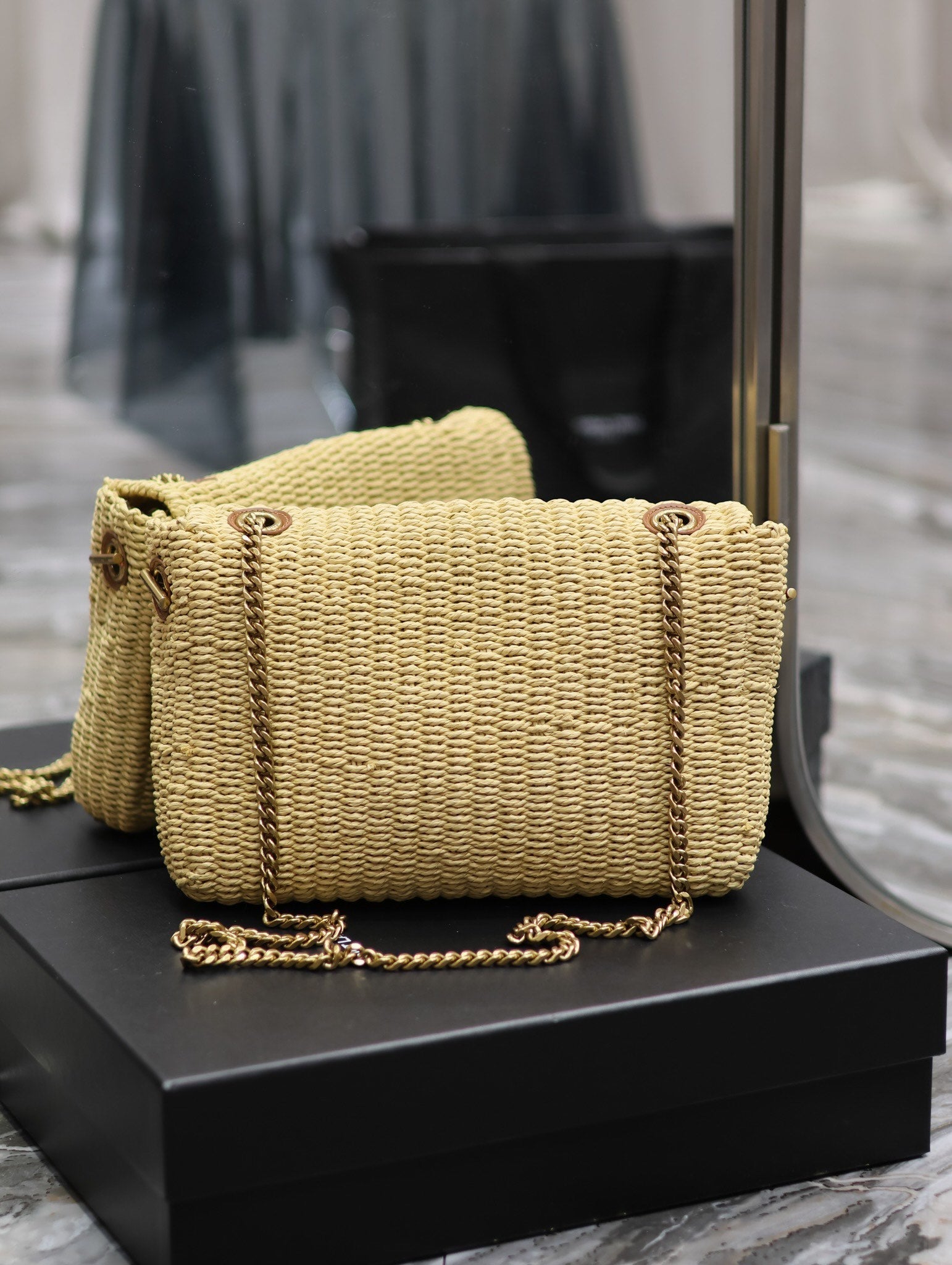 BY-NO.426584 InNO.265424- 28.5*20*6cm