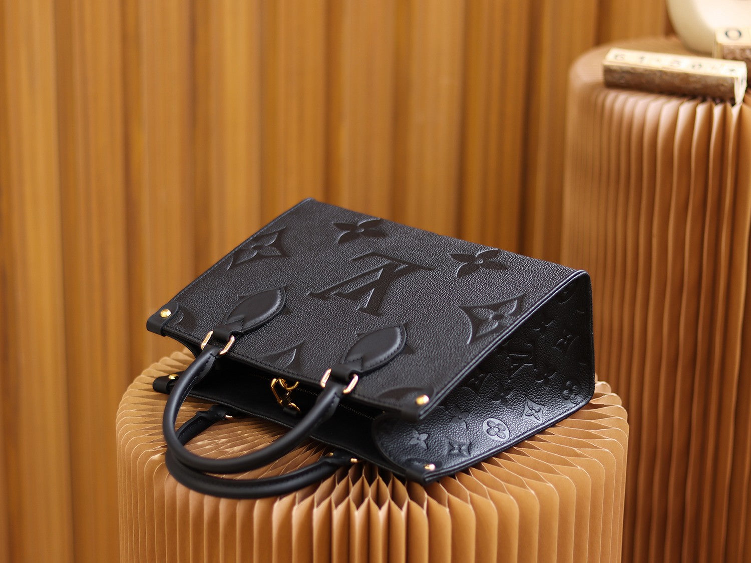 BL- Ebene Nl12563. Leather Bag