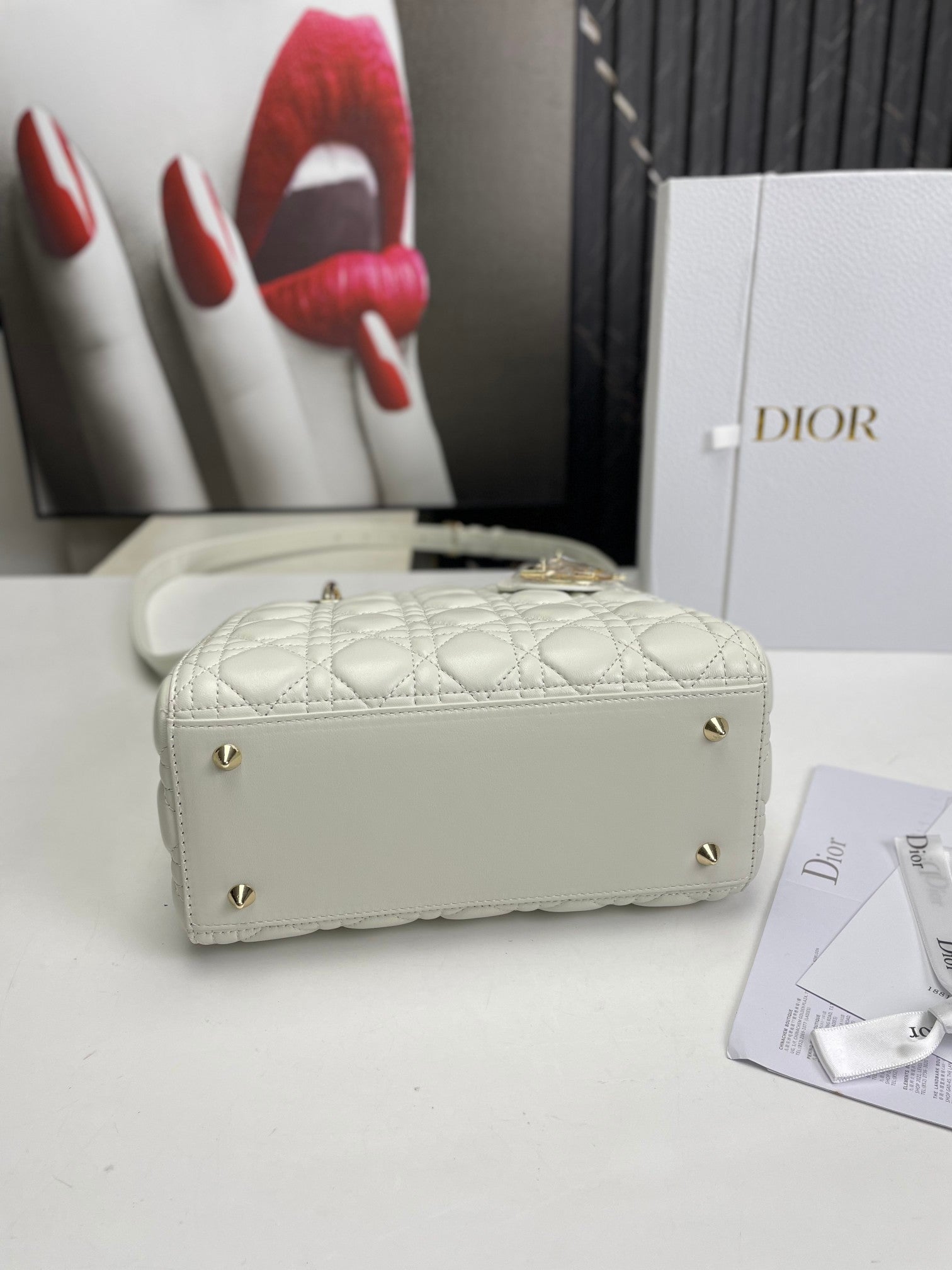 BD- Lady Medium White Bag 24cm