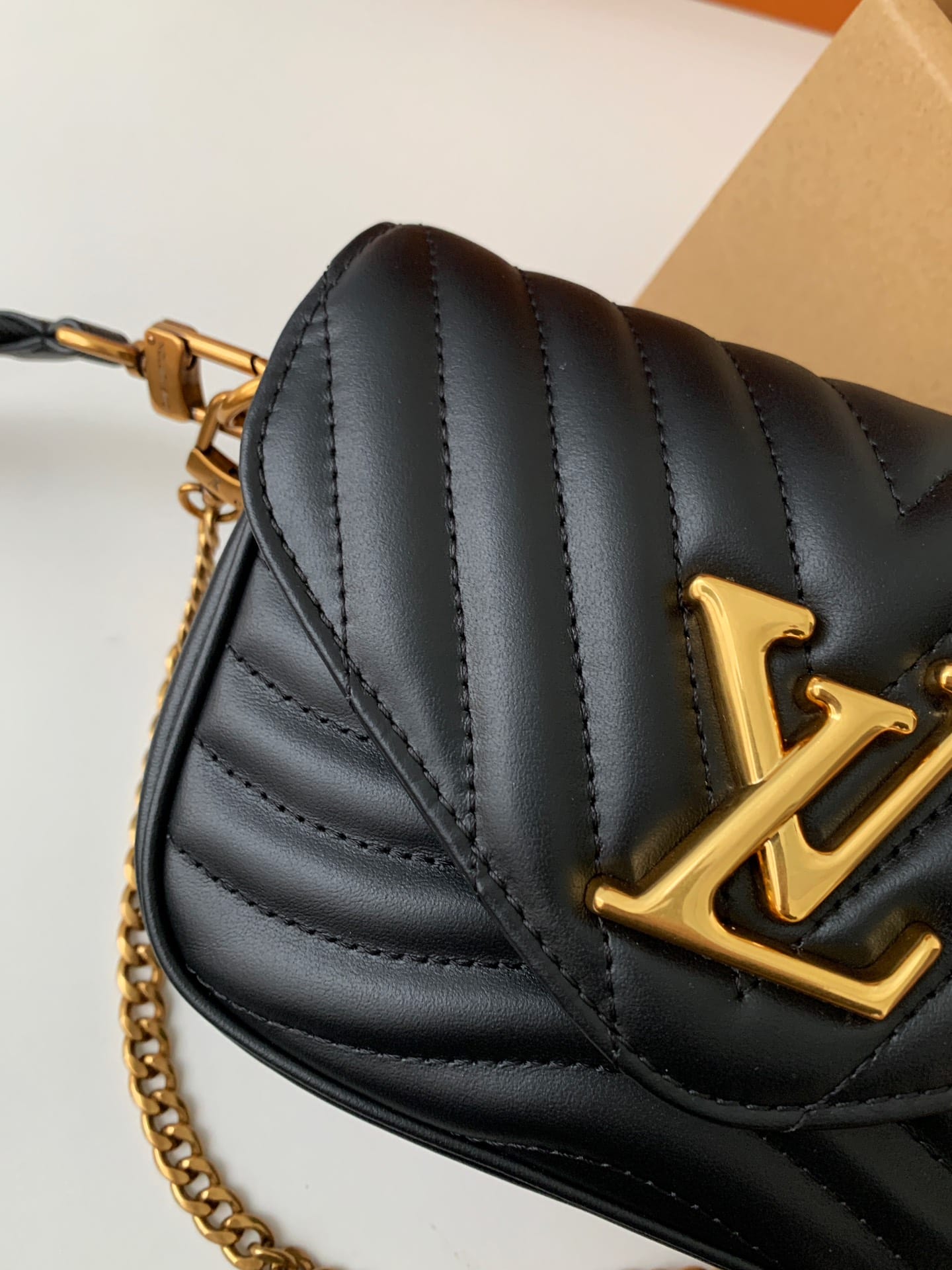 BL- NEW WAVE MULTI-POCHETTE Handbag
