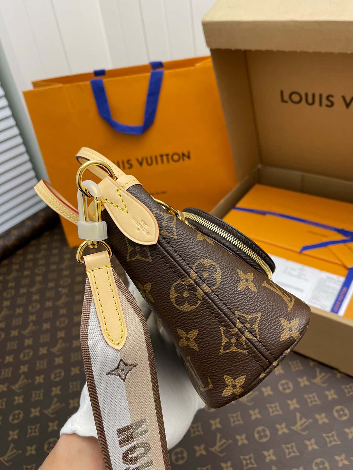 BL- Top quality Nl12563. Bag
