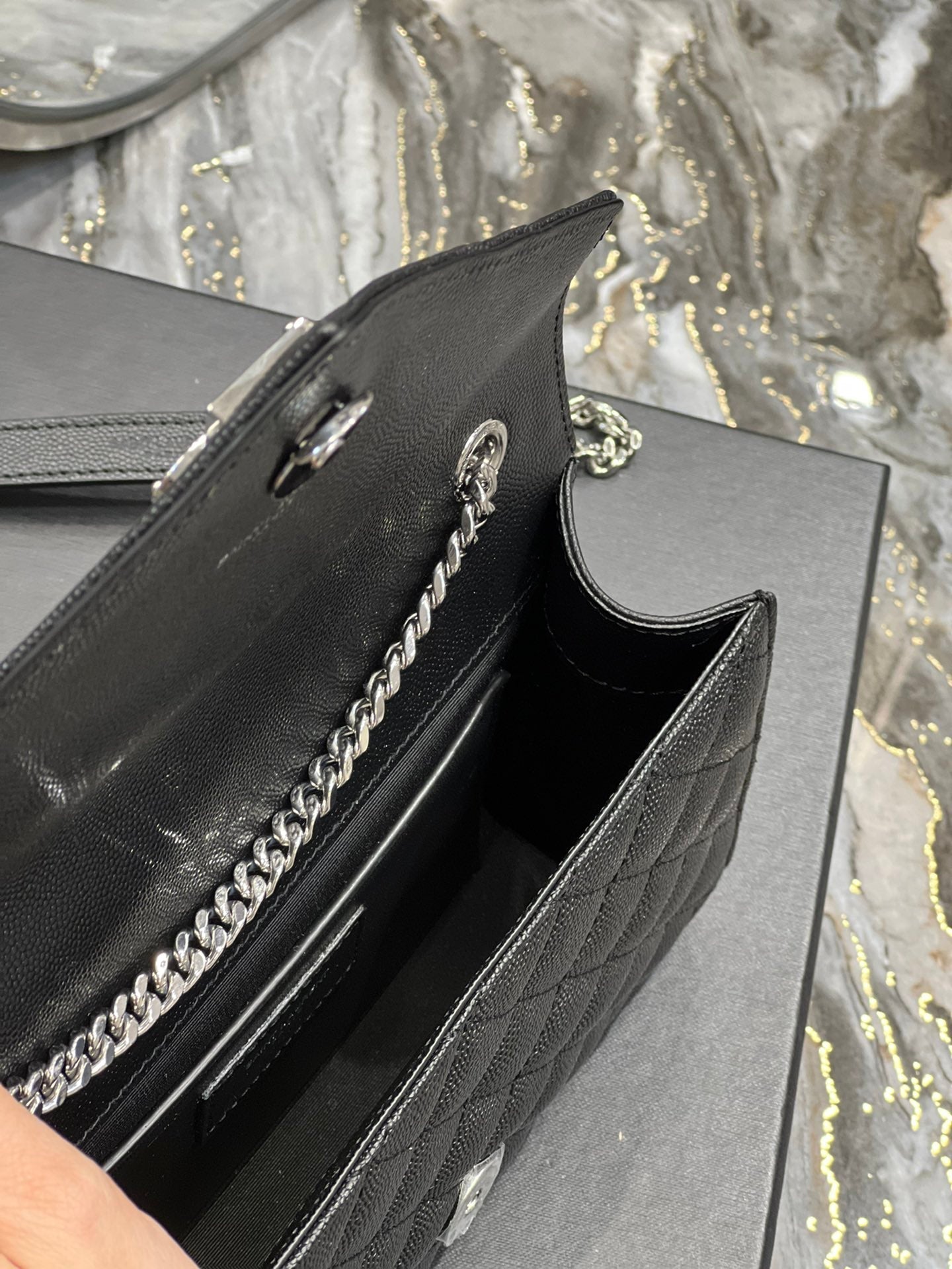 BY- Envelope Bag 21cm 526286 02