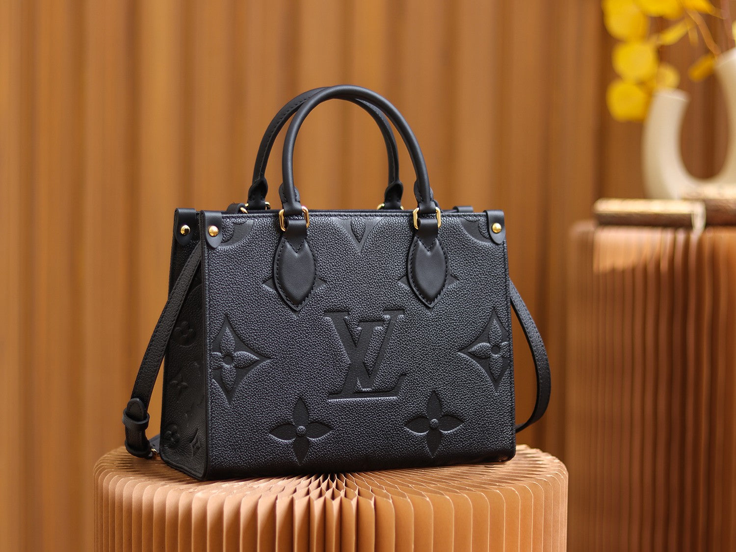 BL- Ebene Nl12563. Leather Bag