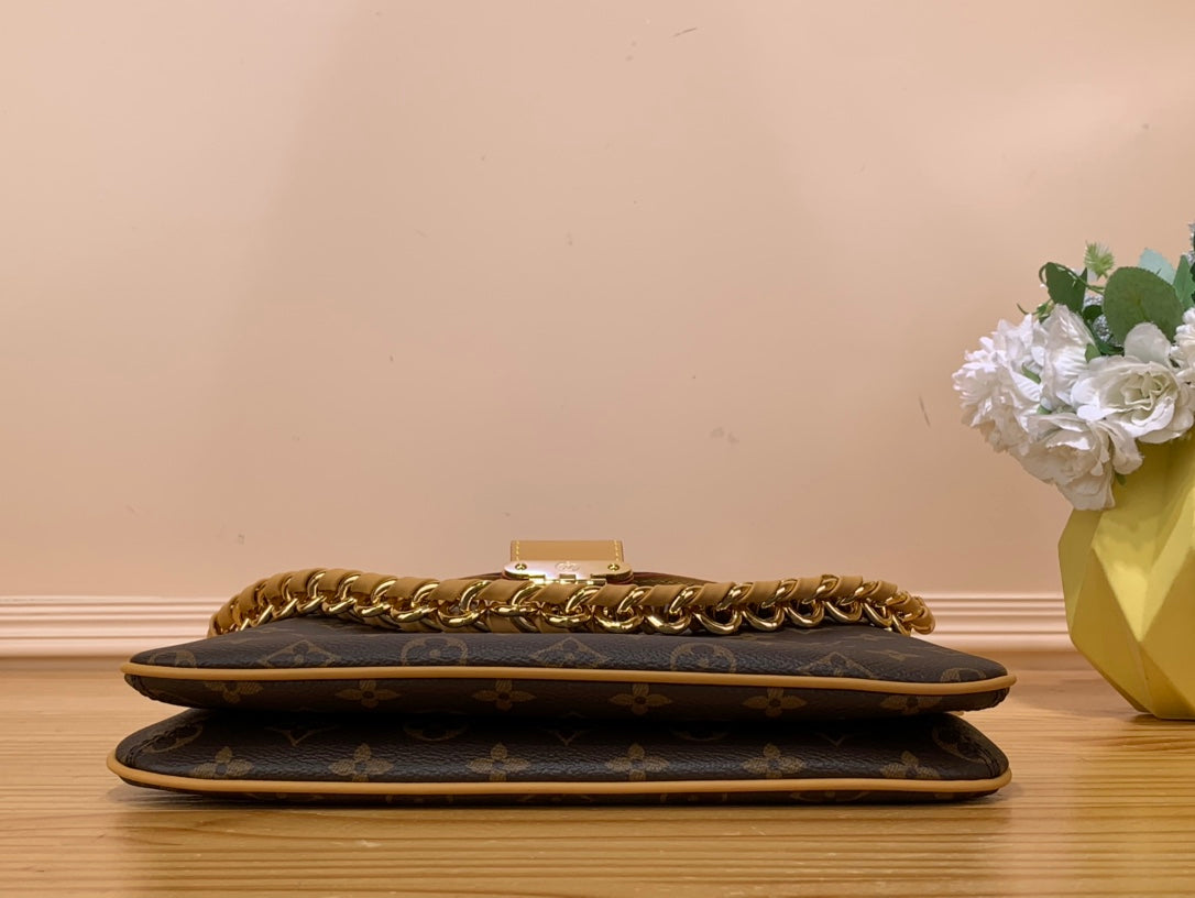 BL-Top quality Brown - 29 x 19 x 9 cm