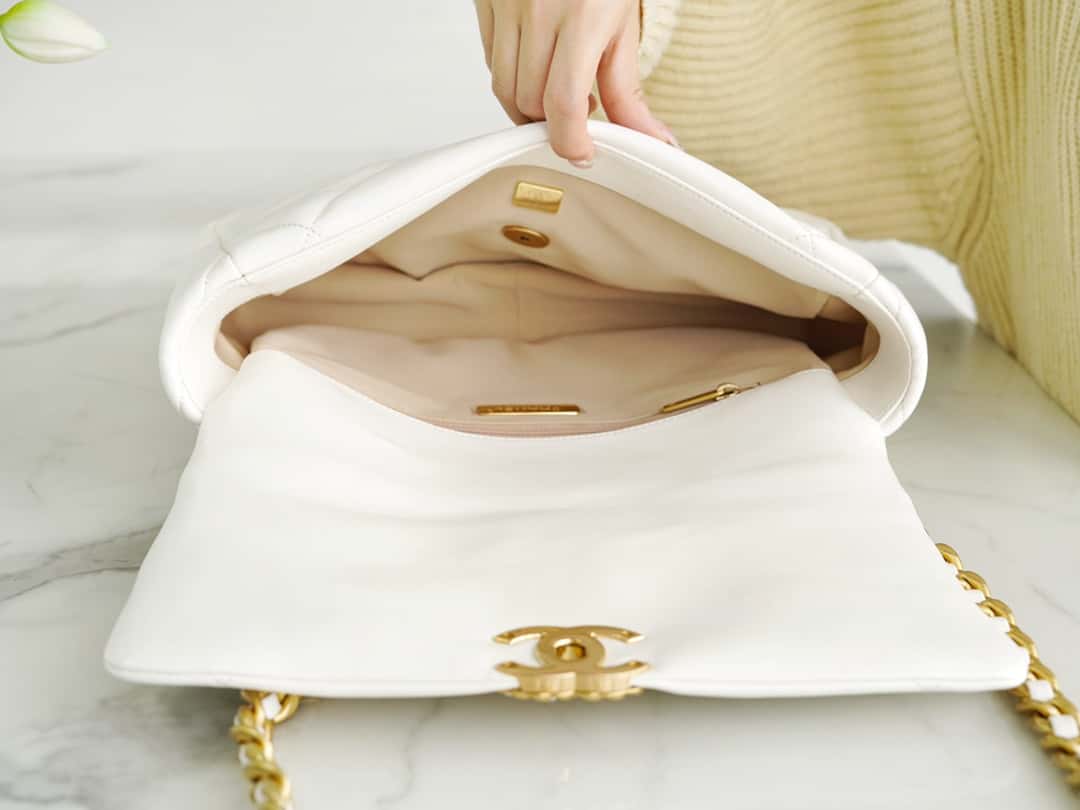 BC-19 Large Handbag Lambskin Gold AS1161 White