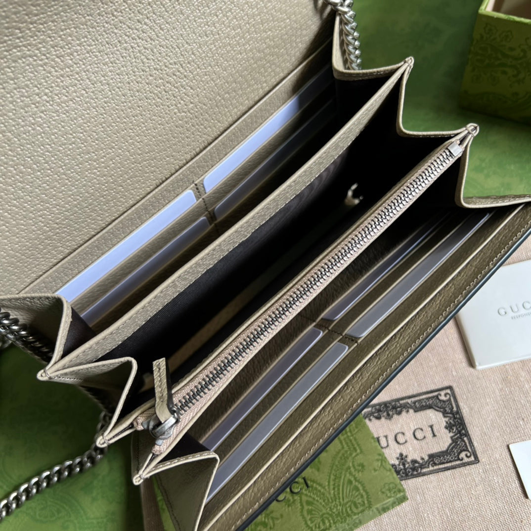 BG-Chain Wallet Beige and white GGcanvas
