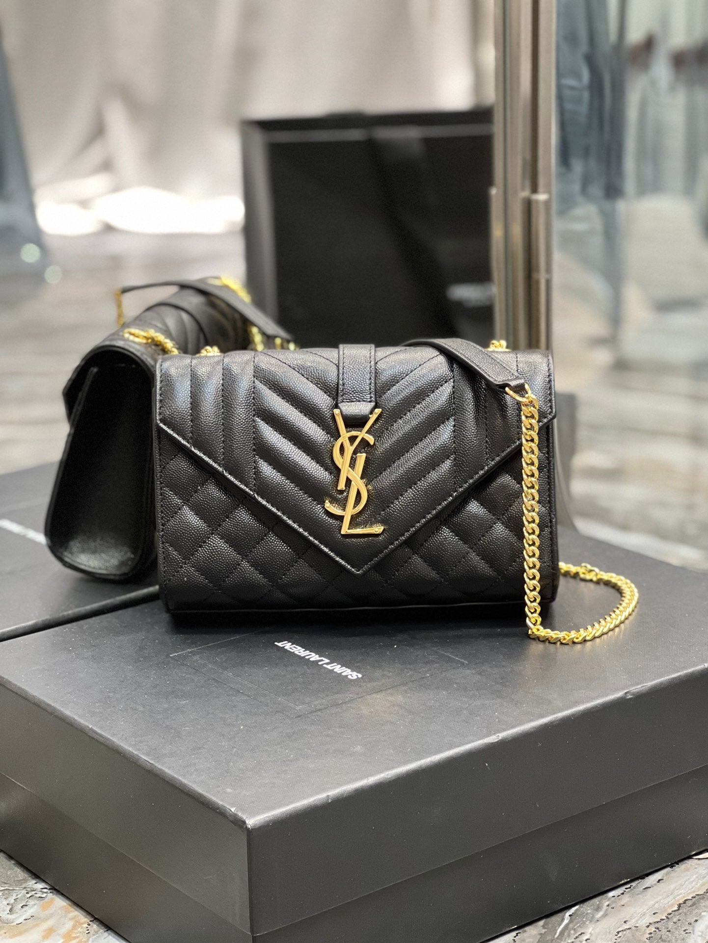 BY- Envelope Bag 21cm 526286 03