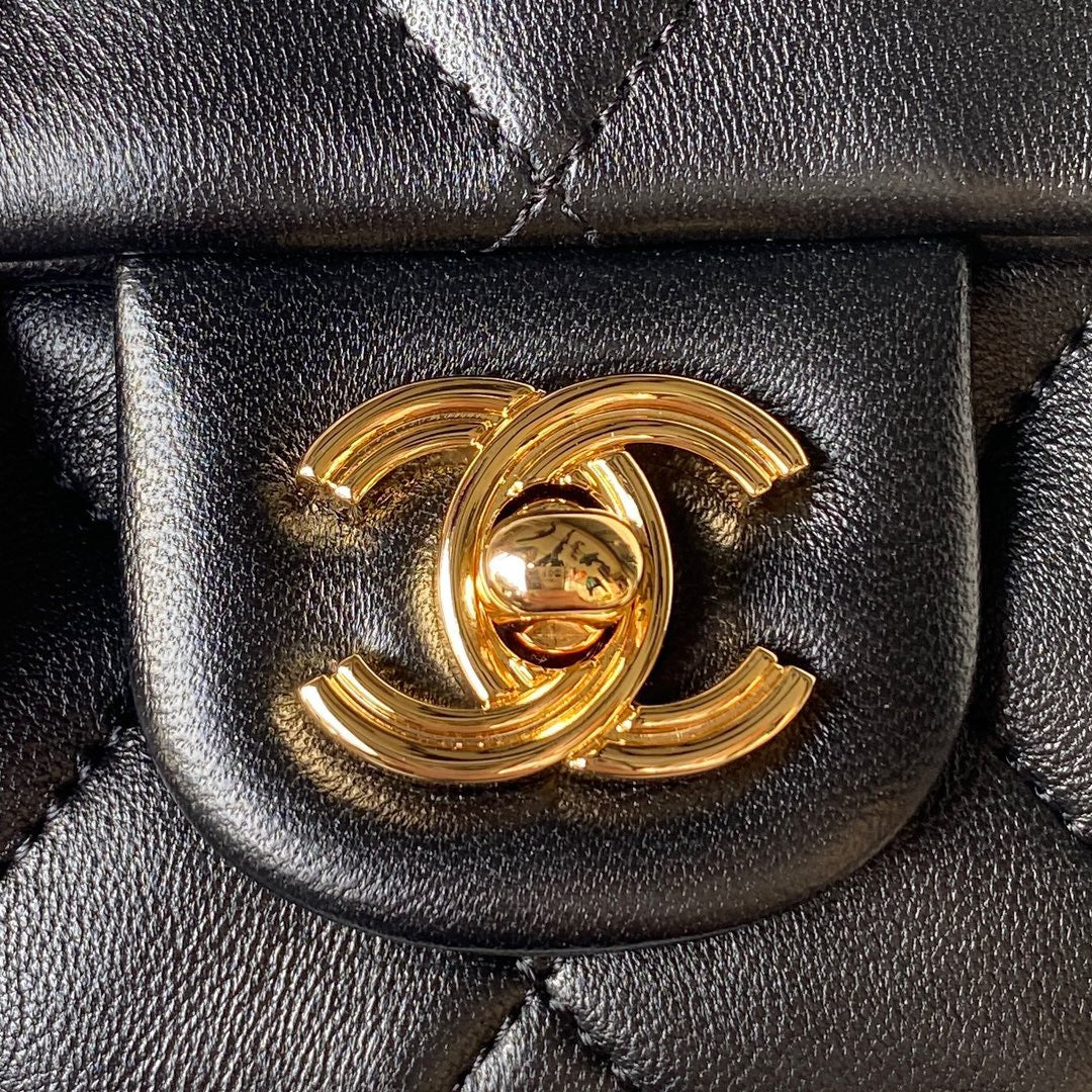 BC- Flap Bag Gold Top Handle Black - 13X21X8cm