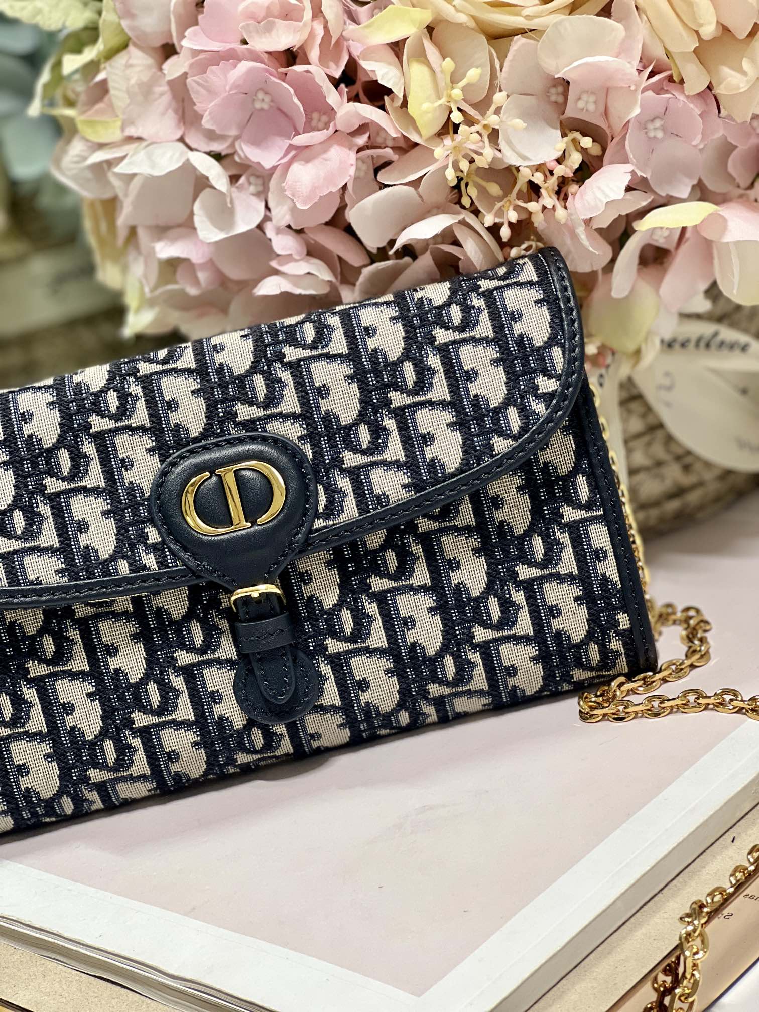 BD- Wallet on Chain East West Blue Oblique Jacquard - 21.5*12*4cm